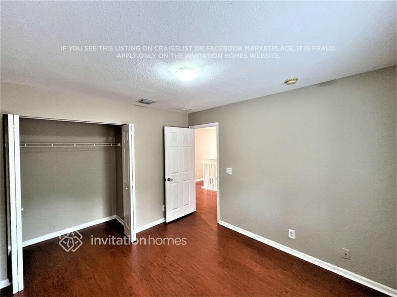 Building Photo - 4403 Lake Tahoe Cir