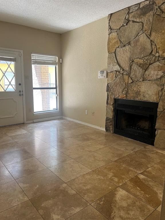 Building Photo - 806 W 24th St