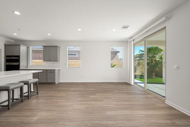 Building Photo - 78879 Fortuna Pl