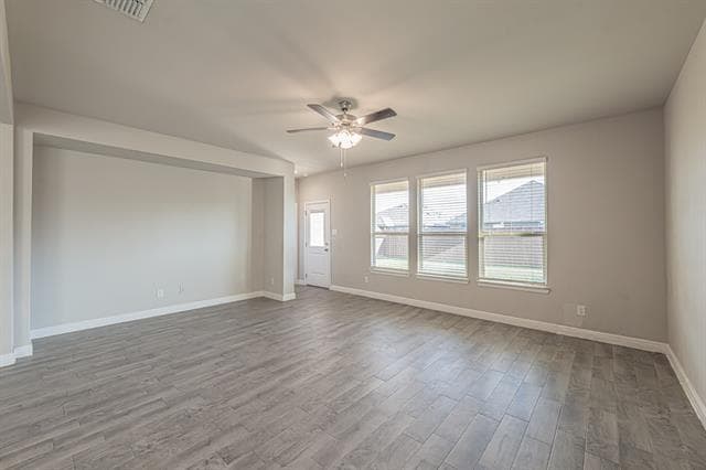 Building Photo - 209 Irish Moss Dr