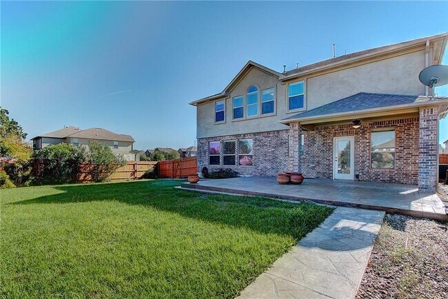 Building Photo - 2601 Mirasol Loop
