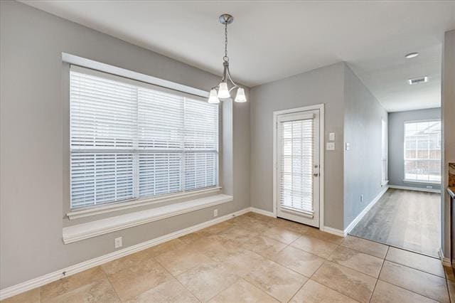 Building Photo - 8740 Dayton Dr