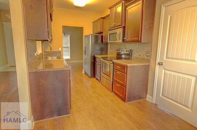 Building Photo - 1206 Peacock Trail