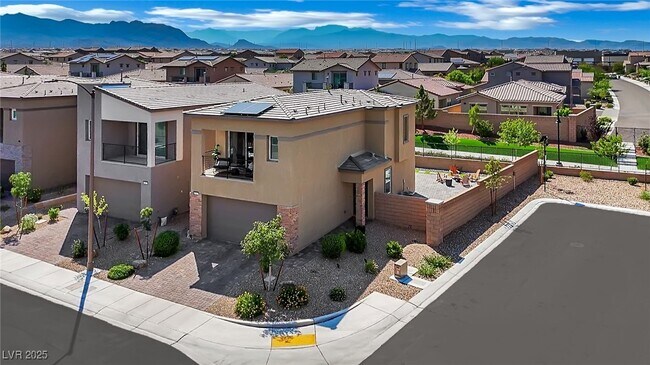 Building Photo - 8907 Roadrunner Ravine St