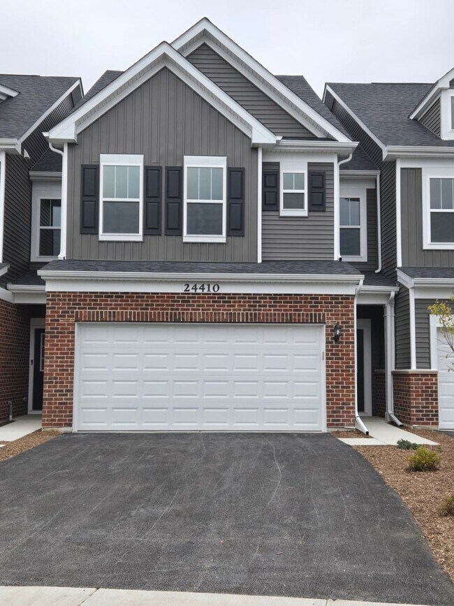 Primary Photo - 24410 W Alexis Ln