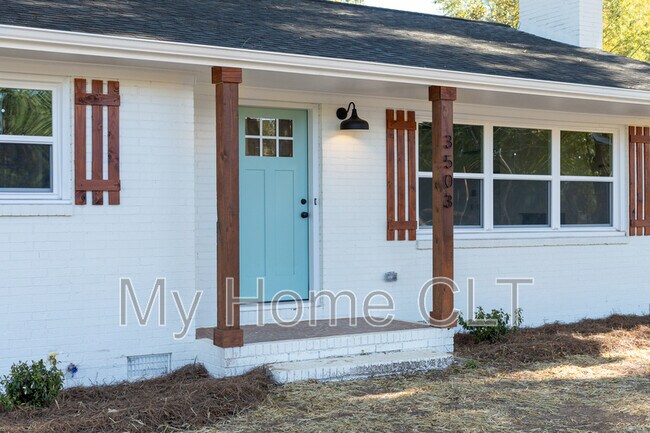 Primary Photo - 3503 Linwood Rd