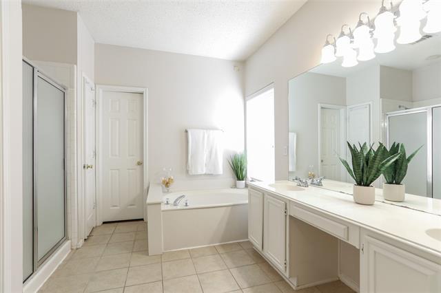 Building Photo - 206 Howley Ct