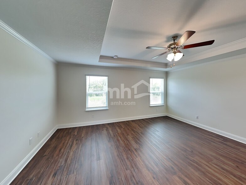 Building Photo - 972 Summer Stone Lp