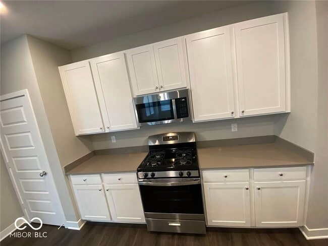 Building Photo - 17131 Seaboard Pl