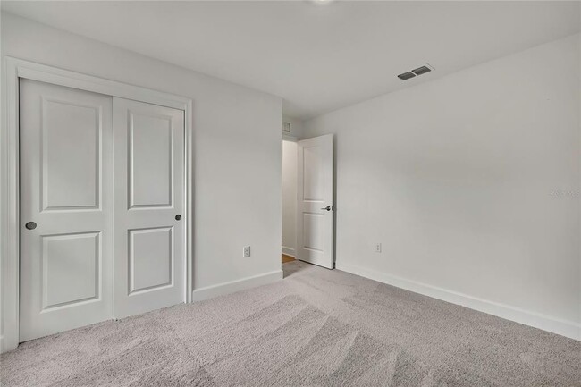 Building Photo - 3390 Dristol Ave
