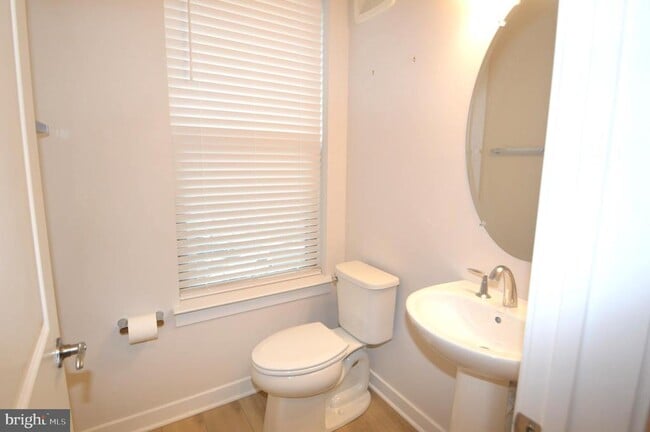 Building Photo - 13651 Innovation Station Lp