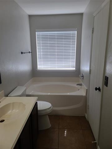 Building Photo - 305 Lake Wichita Dr