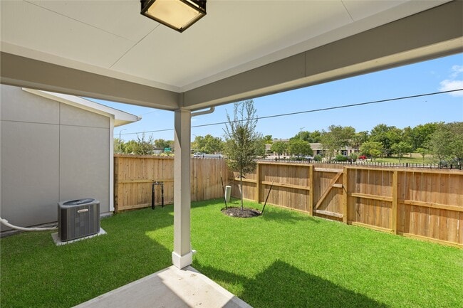 Building Photo - 3035 Dovedale St