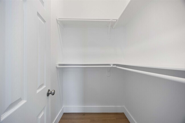 Building Photo - 9723 Cargill St