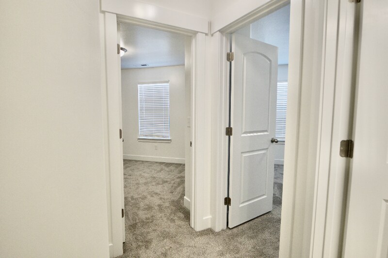 Building Photo - 16042 S Bodmin Way