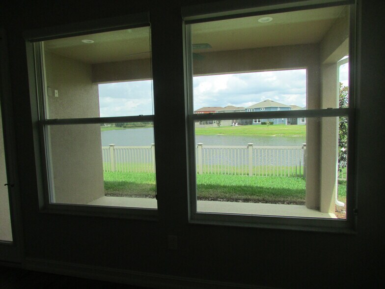 Building Photo - 28981 Trevi Plz