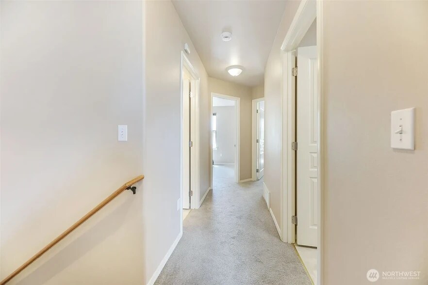 Building Photo - 9323 4th Ave W