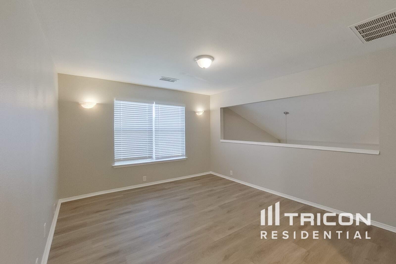 Building Photo - 206 Bison Meadow Dr