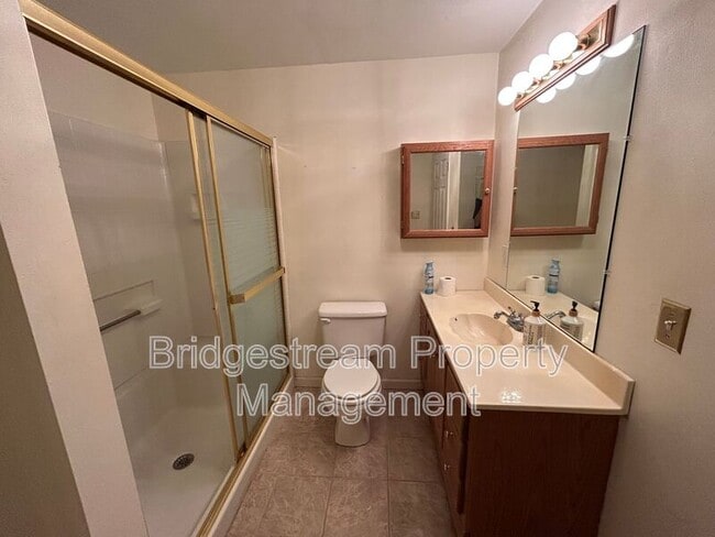 Building Photo - 4448 Forest Ridge Blvd