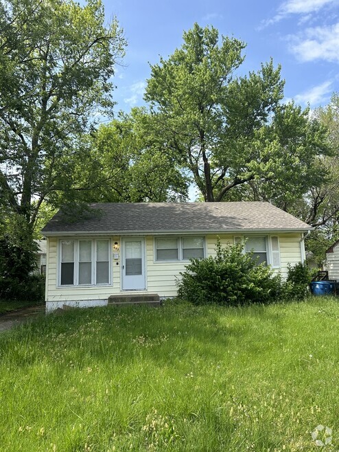 Building Photo - 449 Midlothian Rd
