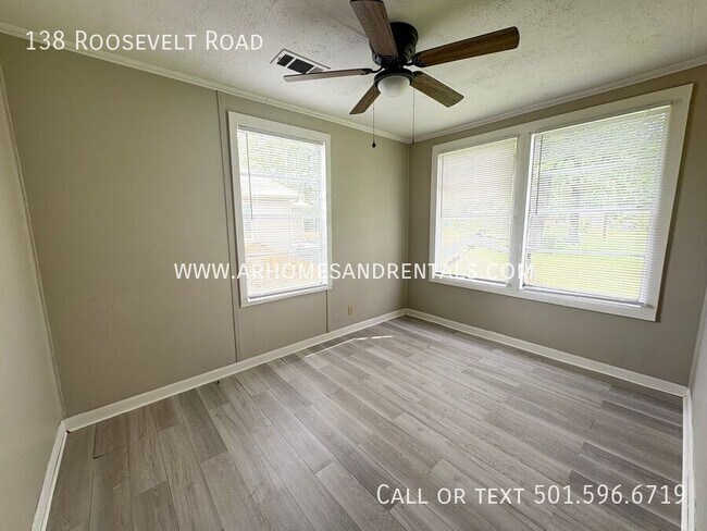 Building Photo - 138 Roosevelt Rd