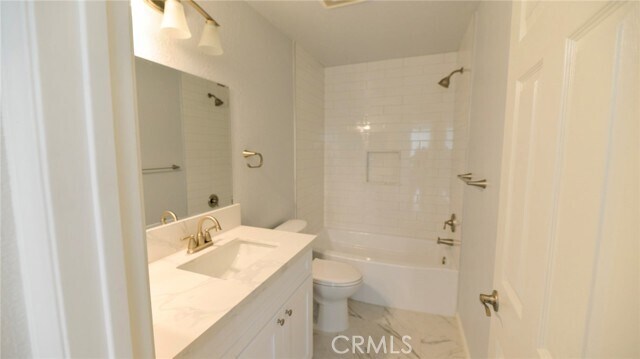 Building Photo - 223 Avenida Monterey