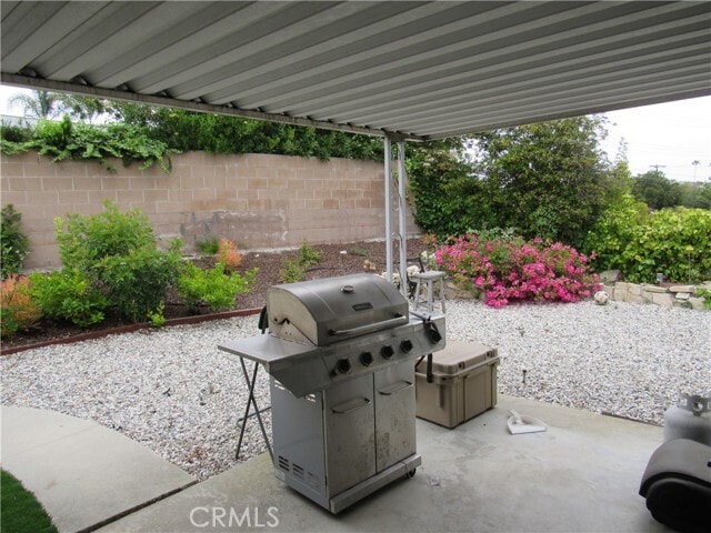 Building Photo - 26624 Shadow Wood Dr