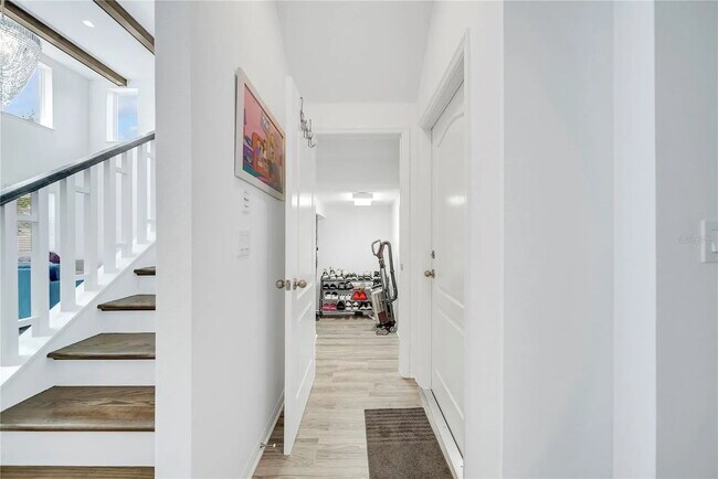 Building Photo - Stunning Fully Furnished 4 Bed Home with Resort-Style Community Amenities