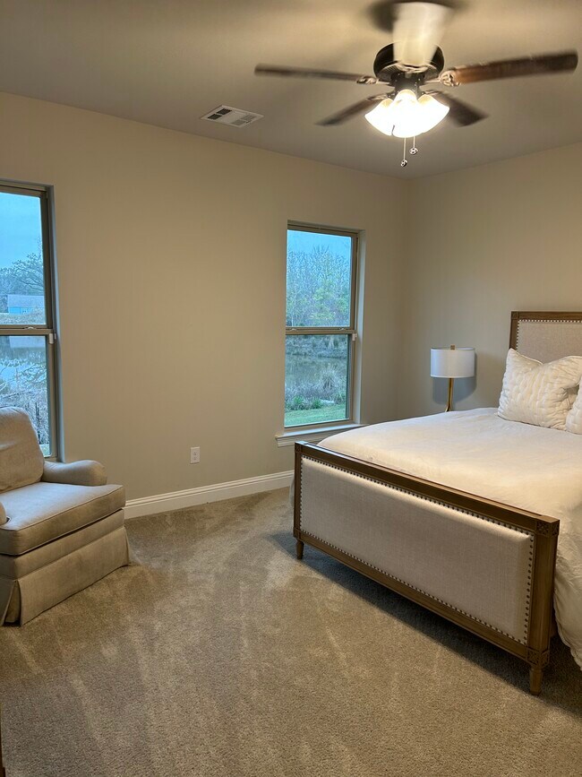 Master bedroom - 7157 Kenilworth Crossing Ave