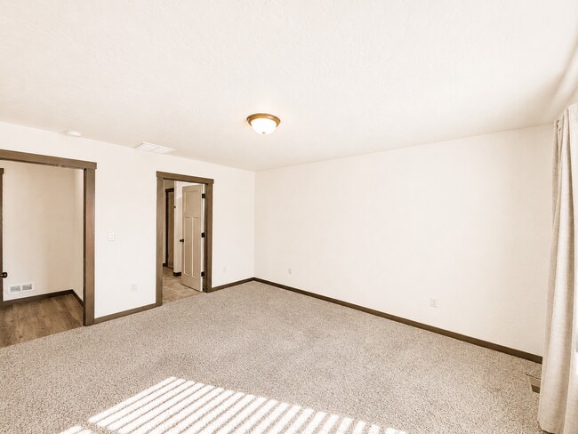 Building Photo - 2703 N Fordham St