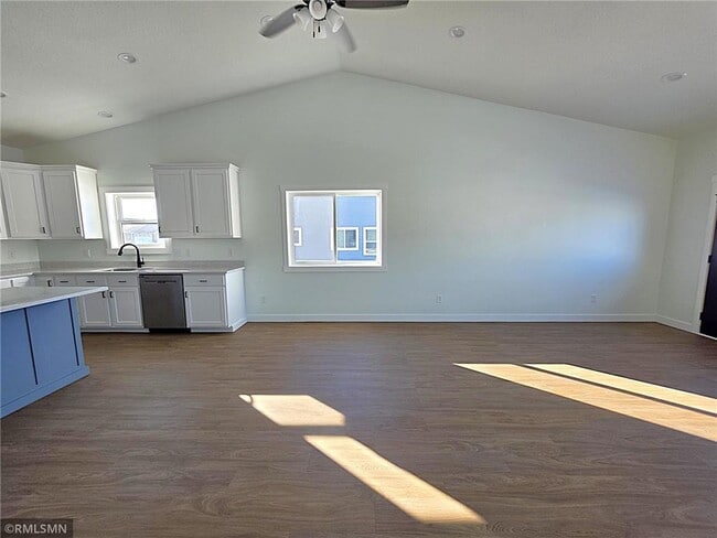 Building Photo - 1225-1227 Wisteria Ln