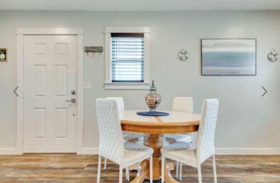 Building Photo - 1326 53rd St