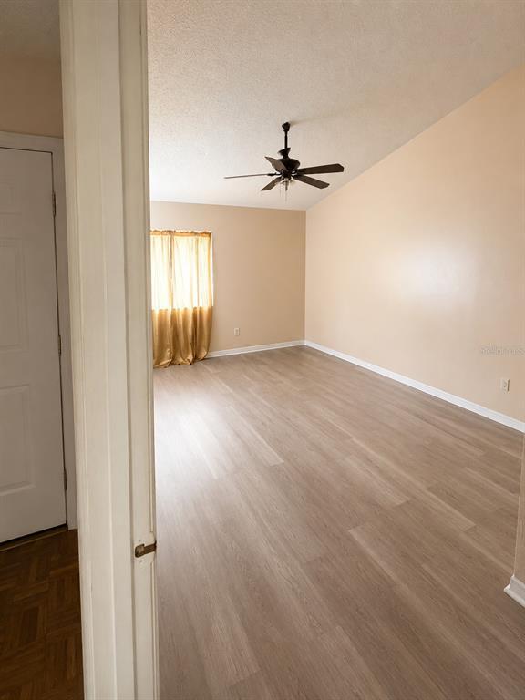 Building Photo - 5802 Red Dahlia Ct