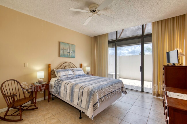 Building Photo - 1601 N Central Ave