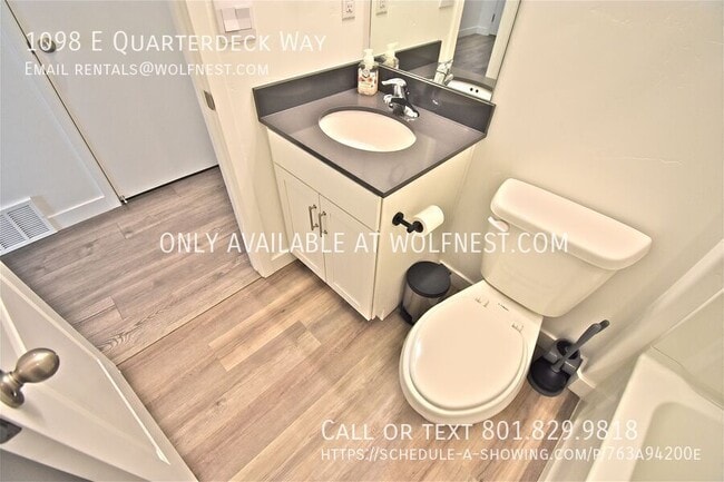 Building Photo - 1098 Quarter Deck Wy