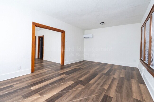 Building Photo - 423 N Emporia Ave