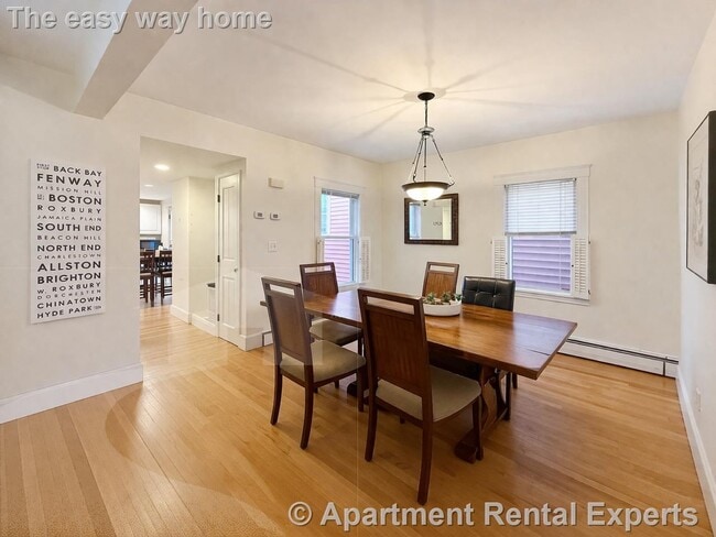 Building Photo - 24 Watson St