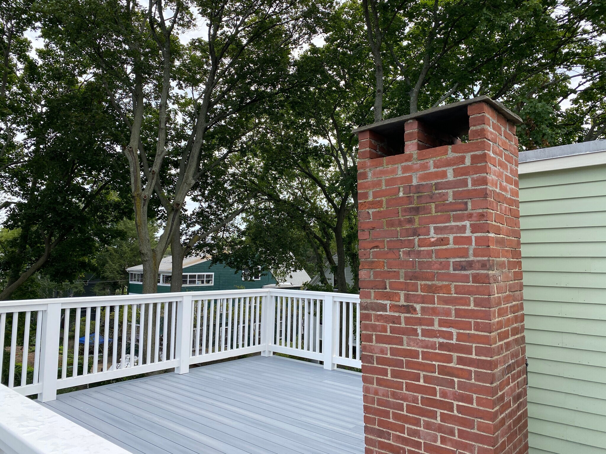 Building Photo - 105 Chestnut St