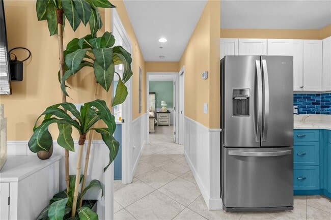 Building Photo - 3740 Gulf of Mexico Dr