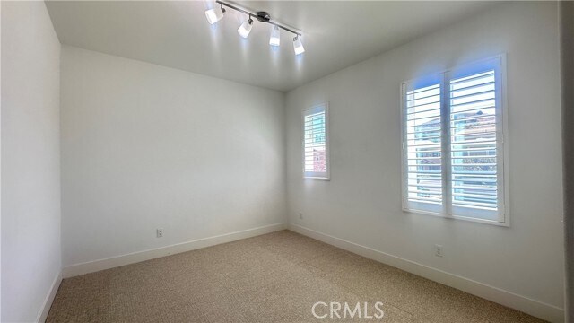 Building Photo - 14293 Hillcrest Dr