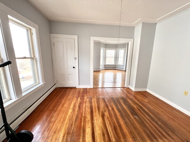 Building Photo - 59 Washington St