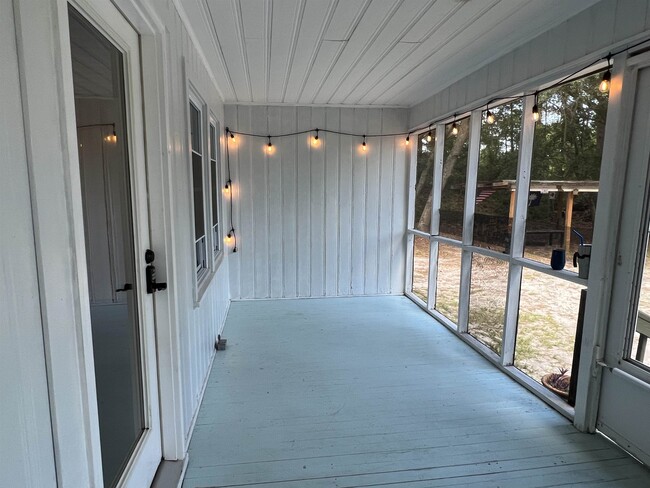 Building Photo - 4183 Mini Market Rd