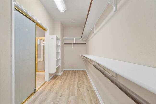 Building Photo - 17060 Conway Springs Ct