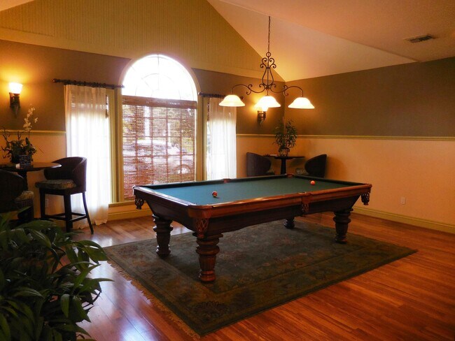 Building Photo - 1165 Crystal Way