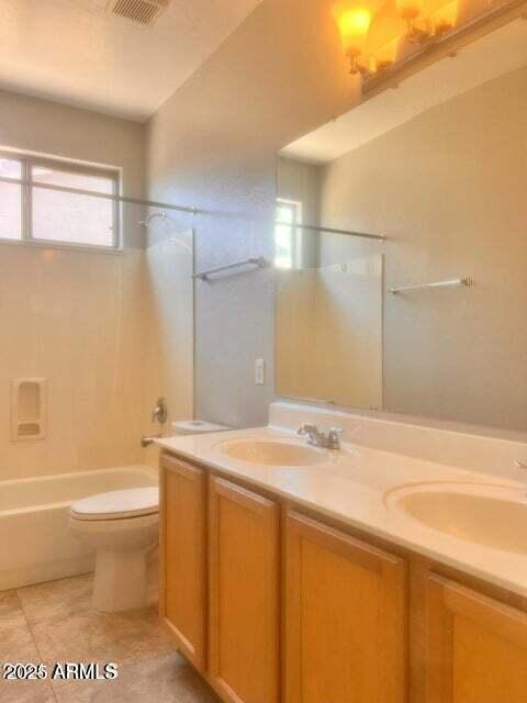 Building Photo - 1683 S Heritage Dr