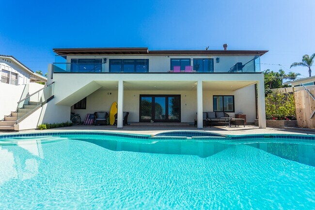 Building Photo - Furnished Oceanview Property