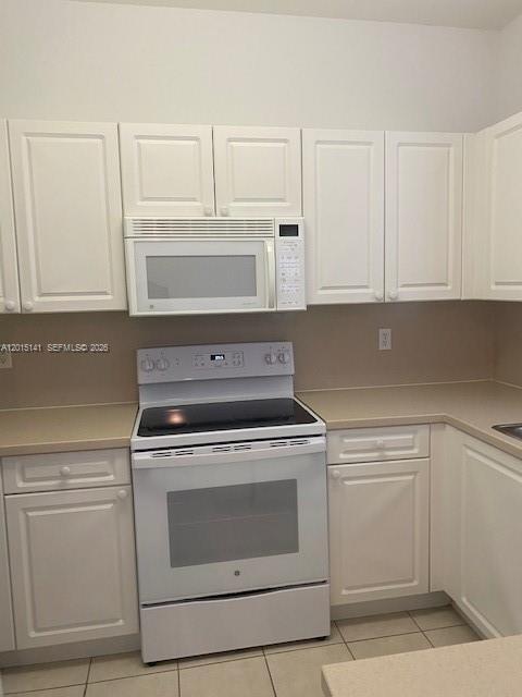 Building Photo - 12385 SW 125th Ct
