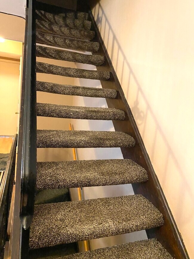 Building Photo - 322 Inverrary Ln