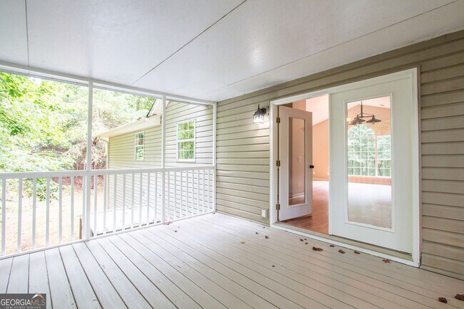Building Photo - 2506 Venture Cir