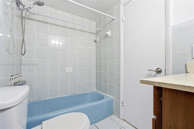 Building Photo - 1333 NW 15th St